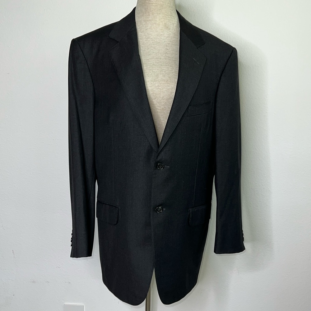🔹 Ermenegildo Zegna Wool Suitcoat